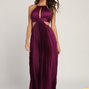 NWT Lulu’s Maxi Dress